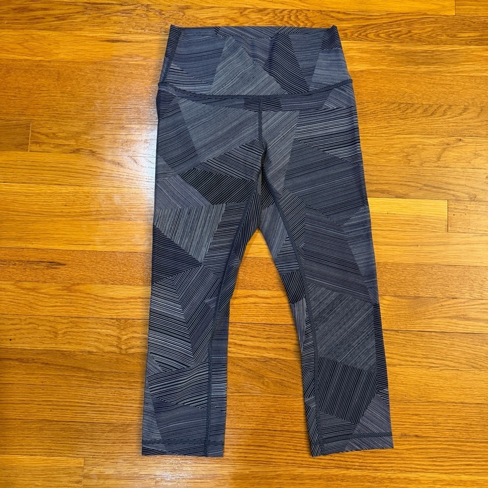 Lululemon Wunder Under Crop HR Full-On Luxtreme 21" Etch Hail Midnight Navy SZ 6